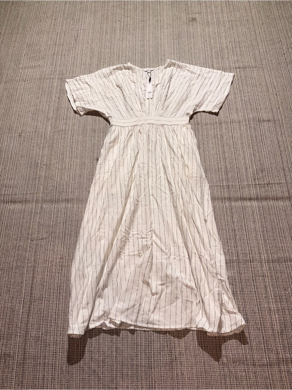 CHICO'S Women's Metallic Striped Maxi Dress Size 2 In Ecru - Picture 3 of 9